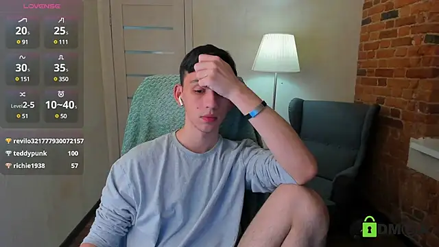 Ul Tima online show from 12-18-24, 02:53