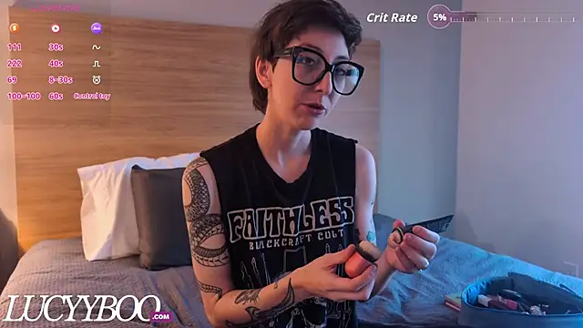 Snapshot of lovelylucyy chatting on 10-15-25, 03:45 lovelylucyy online show from 10-15-25, 03:45