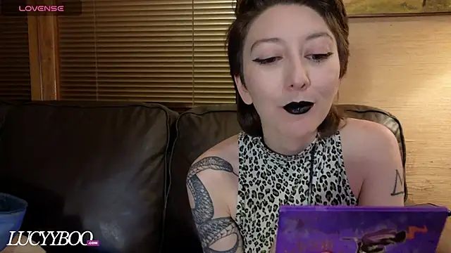 lovelylucyy online show from 01-08-26, 12:46