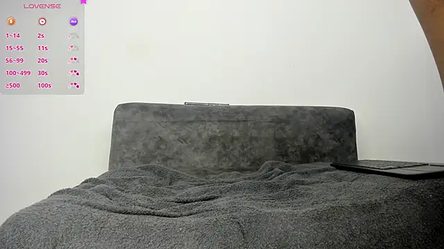 Lee Ash online show from 12-26-24, 03:53