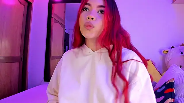 Lee Ash online show from 09-30-25, 04:28