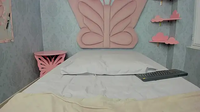 MaddyCute4u online show from 02-24-25, 03:20