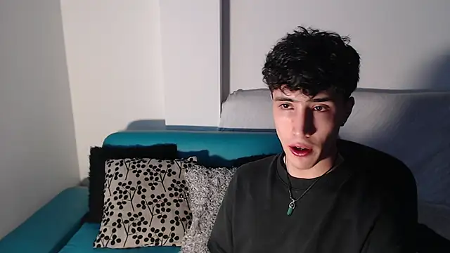 gojo satoru 18 online show from 09-15-25, 11:43