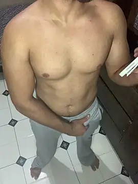 Brasileirinhoo online show from 03-06-26, 03:47