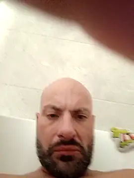 mobydick42085 online show from 12-01-25, 03:44