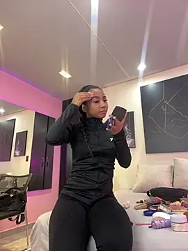 GabrielaLugo online show from 02-06-26, 12:08