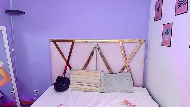 Beautifulskinny18 online show from 02-04-25, 07:55