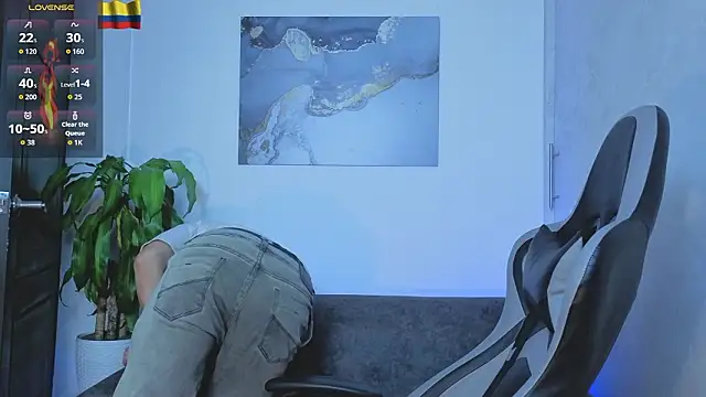 Yeiko Romero  online show from 03-19-26, 05:28