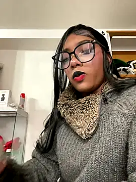 TIFFANYYSTAR online show from 12-05-25, 12:47