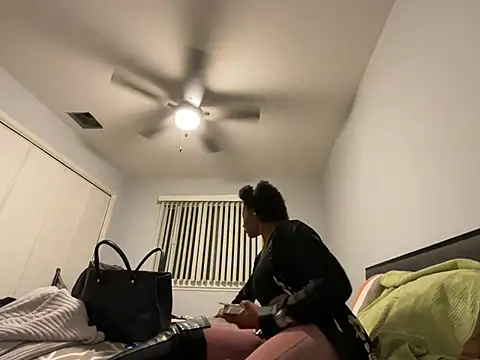 wynterheat online show from 01-30-25, 05:41