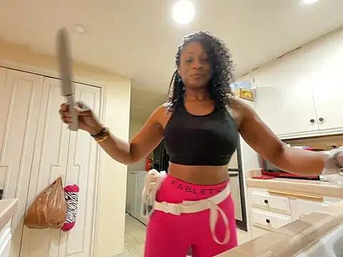 wynterheat online show from 02-21-25, 03:12