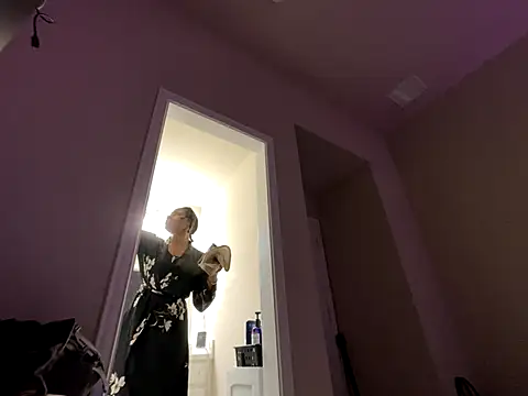 wynterheat online show from 09-10-25, 05:40