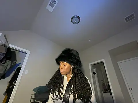 wynterheat online show from 02-06-26, 06:51