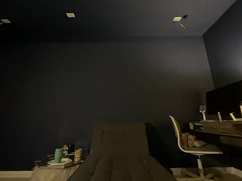 wynterheat online show from 04-18-26, 07:07