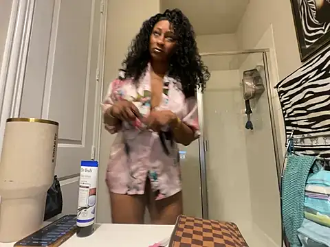 wynterheat online show from 07-28-26, 08:52