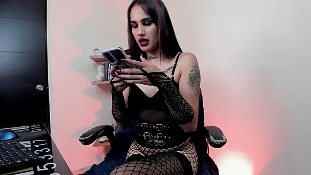 saeko karine online show from 03-12-25, 07:59