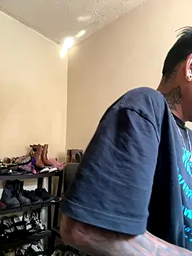 Daniel7131 online show from 10-31-25, 07:15