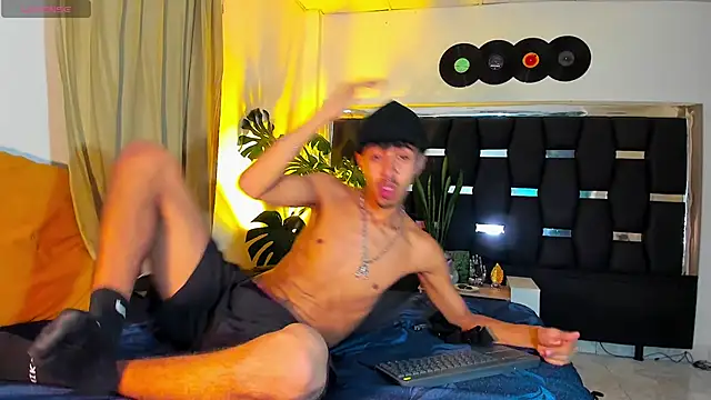 RyanRizzo online show from 02-22-25, 09:37