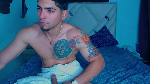 Rich boy01 online show from 02-03-25, 08:57