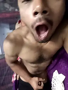 Snapshot of 900irani chatting on 01-26-25, 04:41 900irani online show from 01-26-25, 04:41