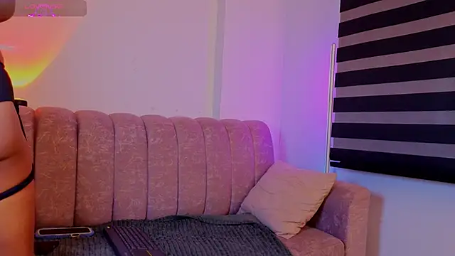  scarletmoore online show from 04-21-26, 06:09