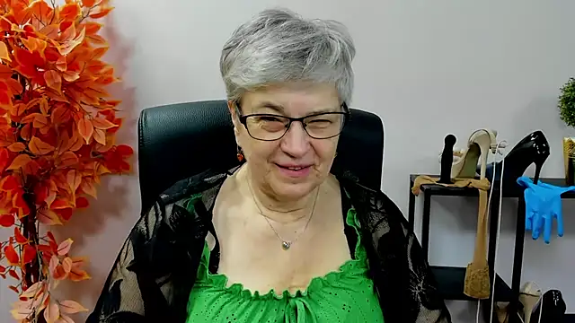 IrisDream online show from 11-04-25, 07:18