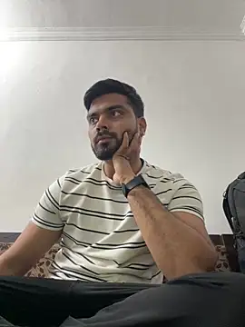 hotboysammy online show from 12-20-24, 01:33