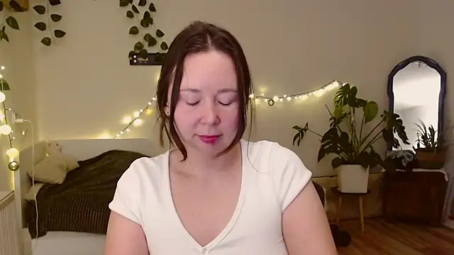 Snapshot of nextdoorbabygirl chatting on 10-12-25, 07:24 nextdoorbabygirl online show from 10-12-25, 07:24