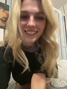 Liya my online show from 11-19-25, 08:09