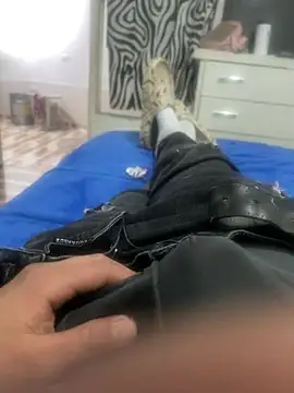 Cristian 099 online show from 02-15-26, 09:44