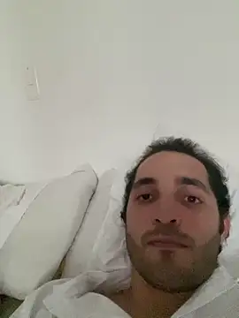 Snapshot of persiival chatting on 01-02-25, 08:35 persiival online show from 01-02-25, 08:35