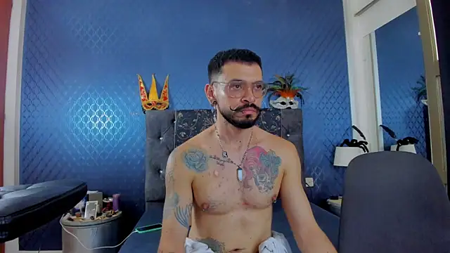Snapshot of leondevereda chatting on 01-31-25, 08:12 leondevereda online show from 01-31-25, 08:12