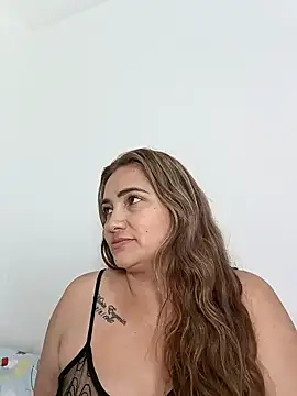 Snapshot of Paula-Harrison chatting on 01-25-25, 08:21 Paula-Harrison online show from 01-25-25, 08:21