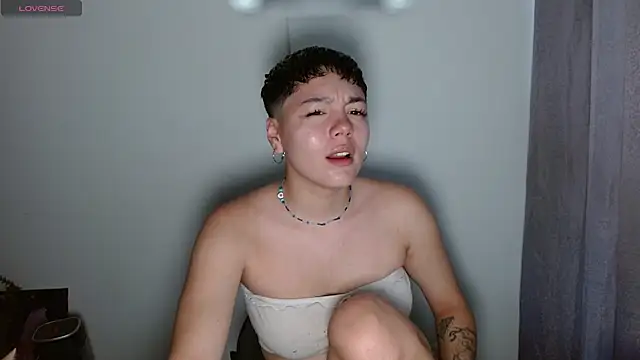 TRIXIE TANG28 online show from 03-06-25, 08:48