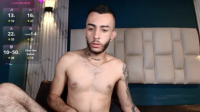 Marcelo ruiz  online show from 03-11-25, 01:01