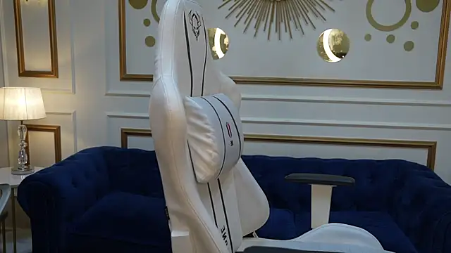 Snapshot of Alisa054 chatting on 01-27-25, 03:26 Alisa054 online show from 01-27-25, 03:26