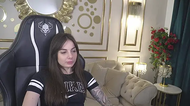 Snapshot of Alisa054 chatting on 01-29-25, 08:14 Alisa054 online show from 01-29-25, 08:14