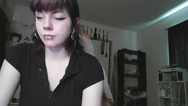 GoddessPinxx online show from 06-01-26, 09:05