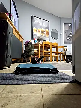 dickinyouto online show from 09-10-25, 07:25