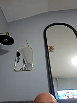 dickinyouto online show from 12-04-25, 08:23