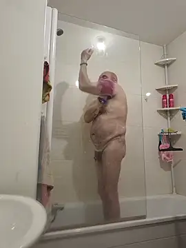 Bretoncool online show from 10-28-25, 01:58