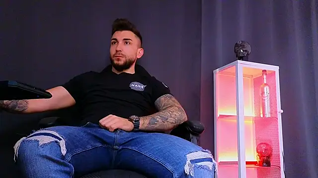 MightyAaron66 online show from 02-27-25, 07:44