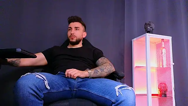 MightyAaron66 online show from 03-02-25, 09:10