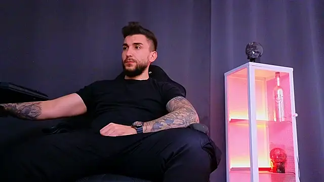 MightyAaron66 online show from 03-07-25, 05:49