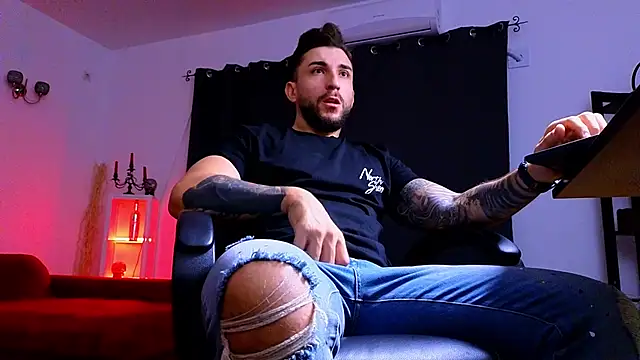 MightyAaron66 online show from 10-08-25, 02:53