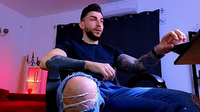 MightyAaron66 online show from 04-16-26, 01:17