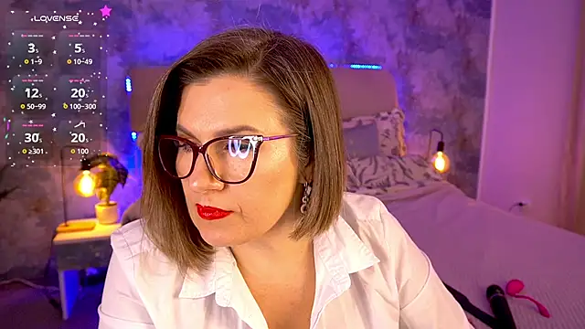 KiraRoxx online show from 03-17-26, 10:02