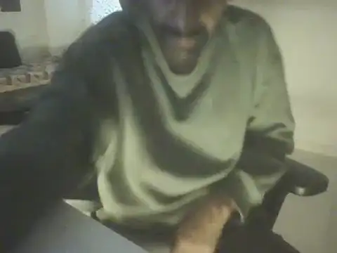 Snapshot of dominanthubby chatting on 12-04-24, 12:14 dominanthubby online show from 12-04-24, 12:14