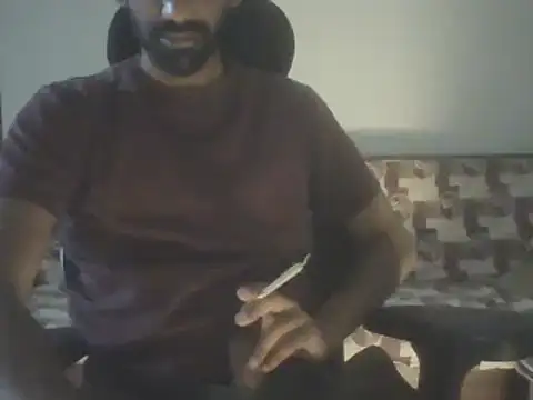 Snapshot of dominanthubby chatting on 02-06-25, 08:23 dominanthubby online show from 02-06-25, 08:23