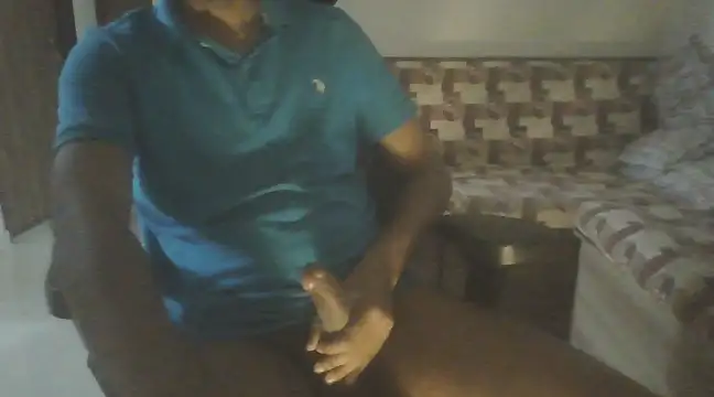 Snapshot of dominanthubby chatting on 03-14-25, 04:51 dominanthubby online show from 03-14-25, 04:51